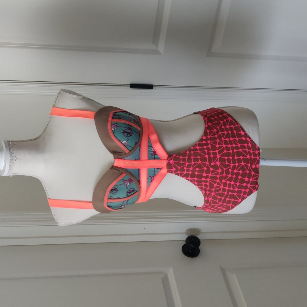 Maaji Citrus Award One-piece Swimsuit Cut Out Colorful Women's - Picture 7 of 16